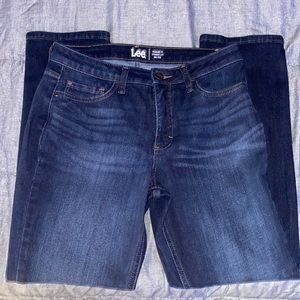 NWOT Dark wash Lee jeans